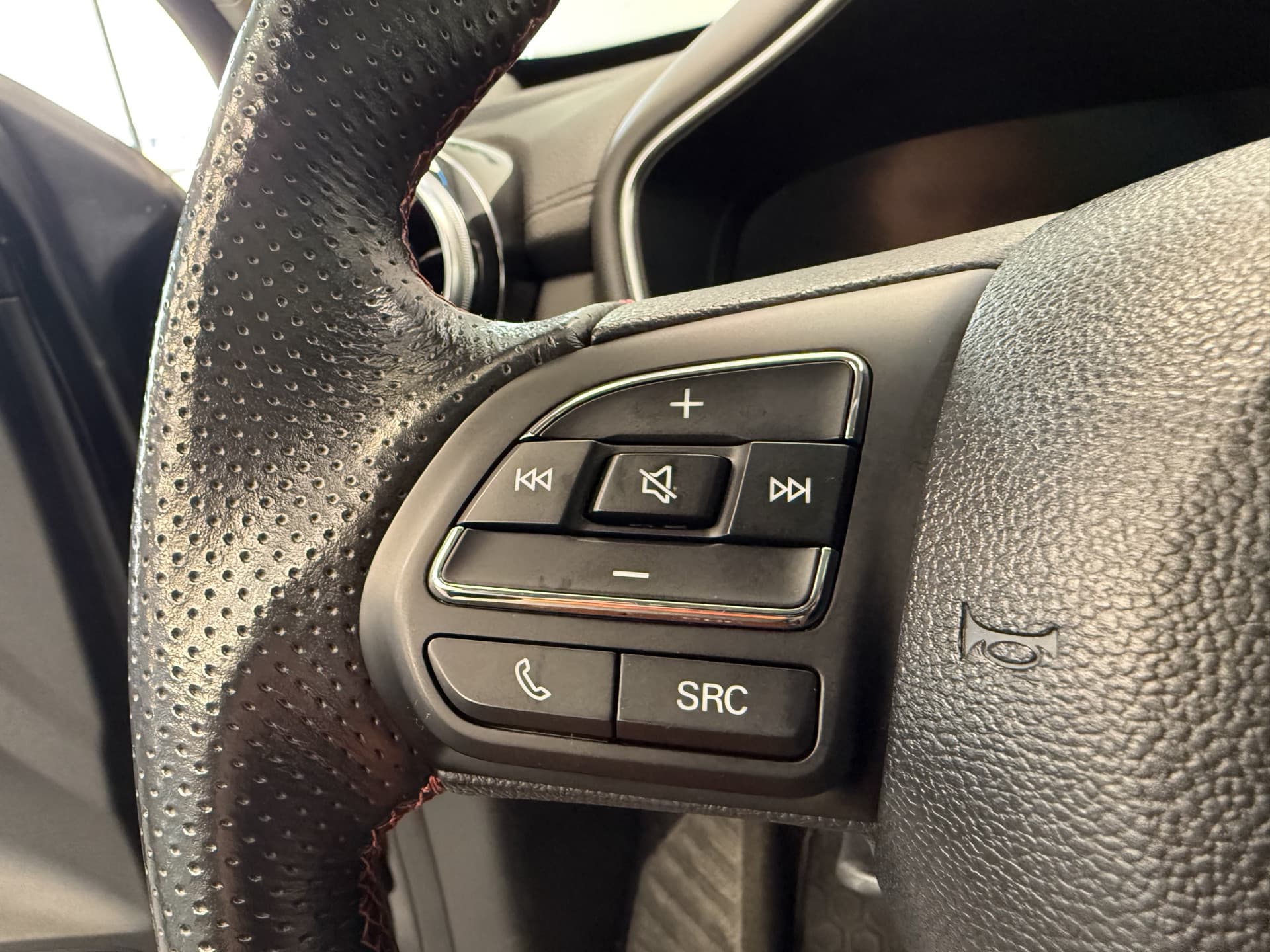 MG EHS 1.5 TGDI Luxury thumbnail 10