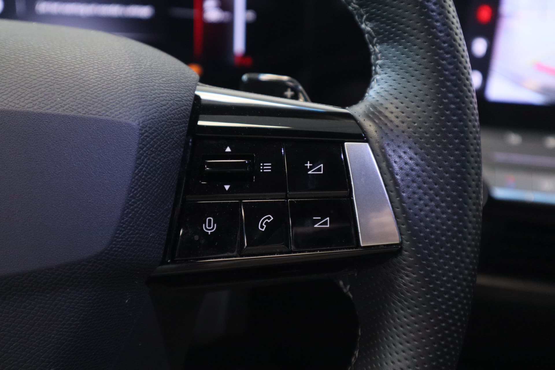 Opel Astra Sports Tourer 1.2 Turbo Hybrid GS thumbnail 9