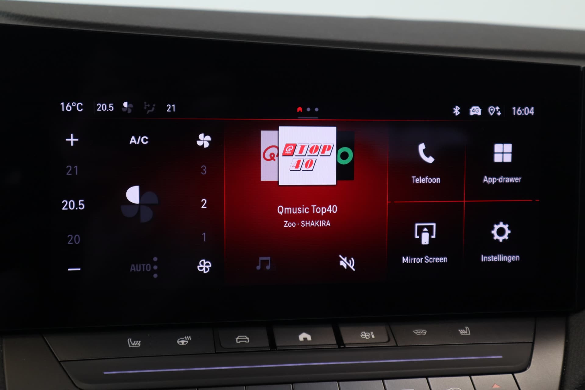 Opel Astra Sports Tourer 1.2 Turbo Hybrid GS thumbnail 16