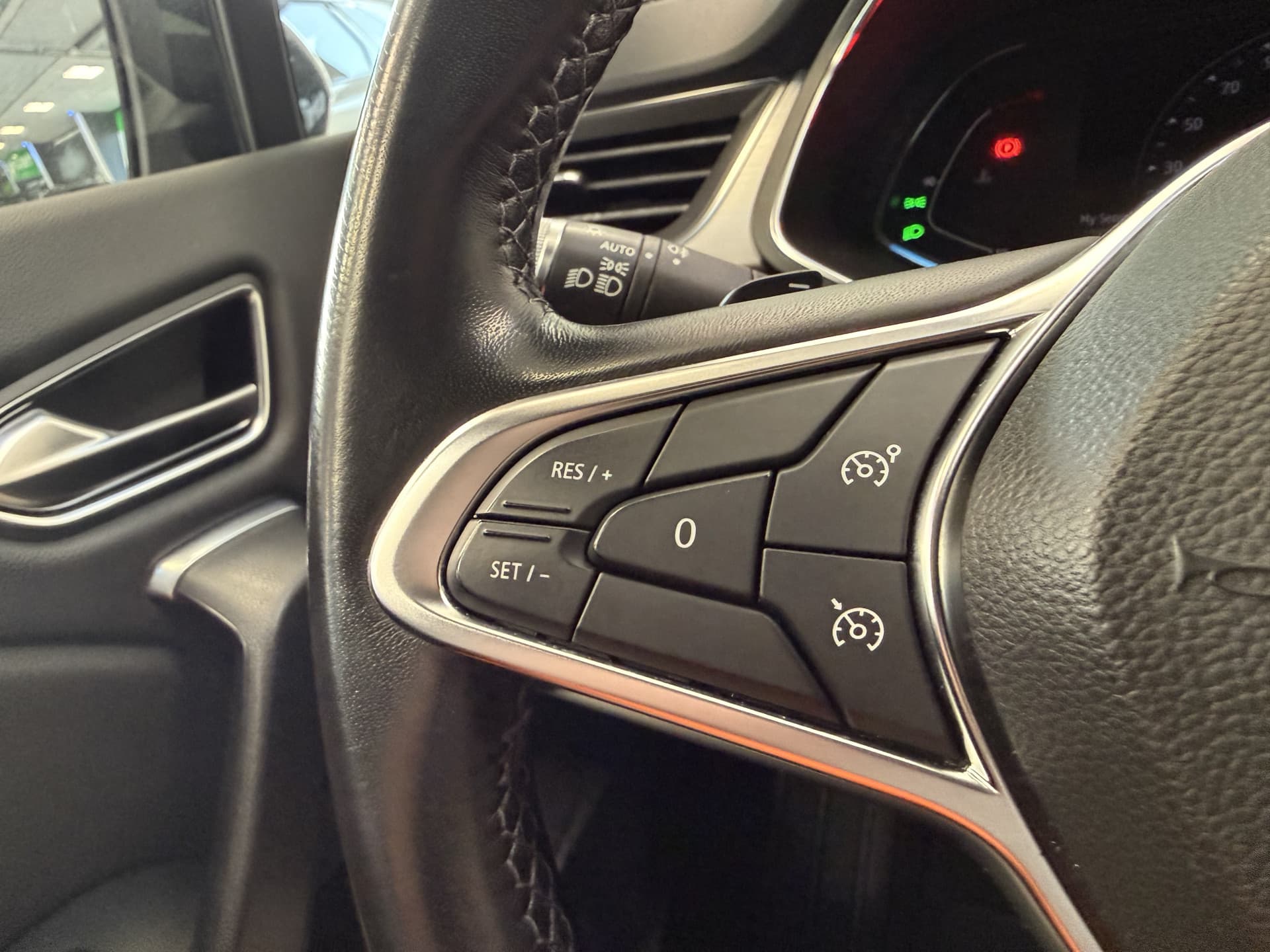 Renault Captur 1.3 TCe 130 Intens thumbnail 10