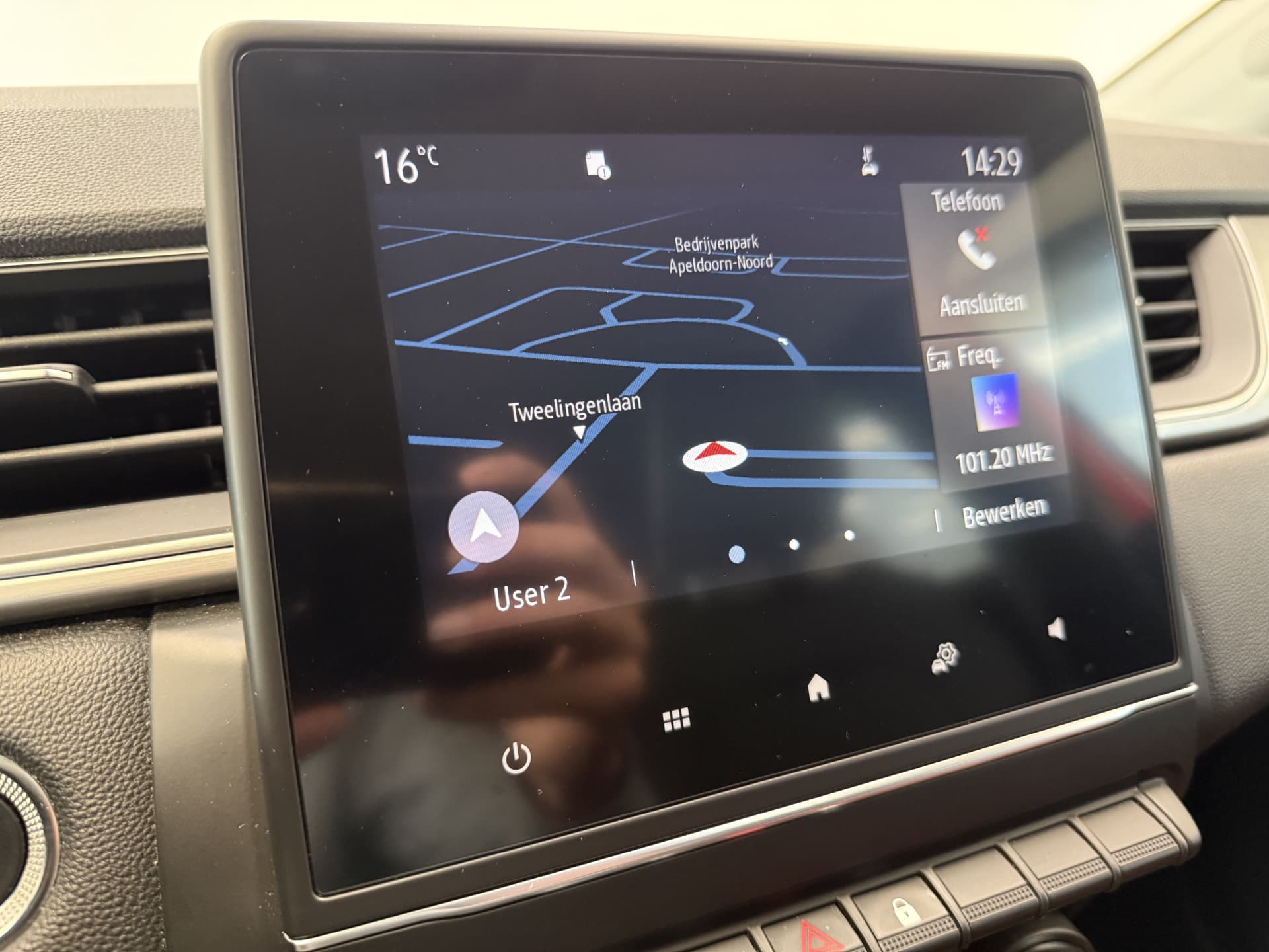 Renault Captur 1.3 TCe 130 Intens thumbnail 21