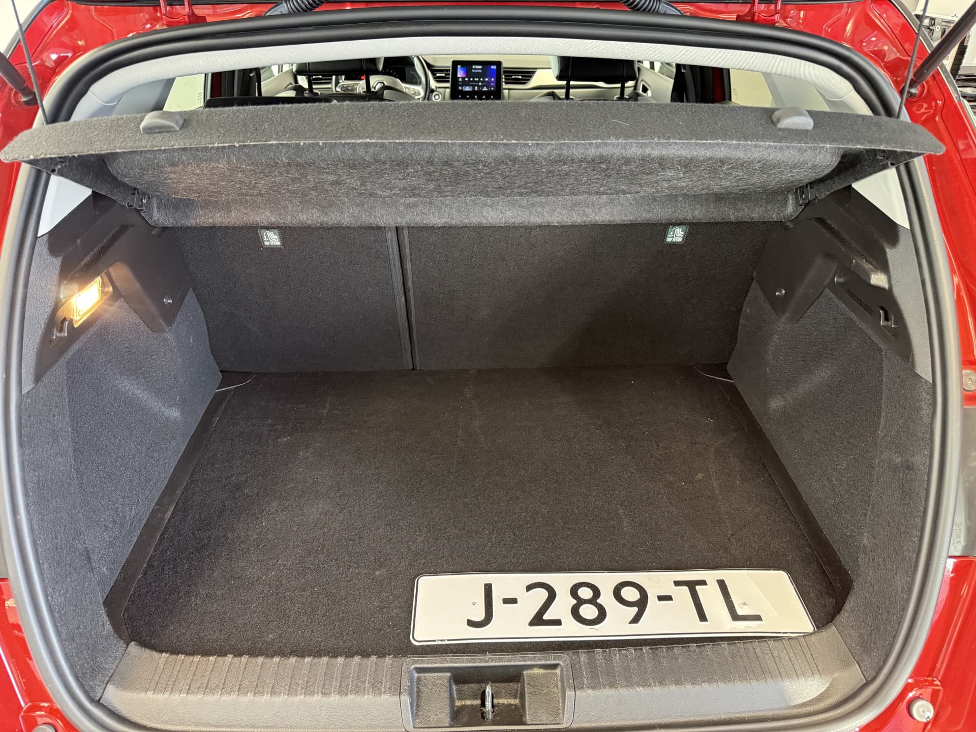 Renault Captur 1.3 TCe 130 Intens thumbnail 25