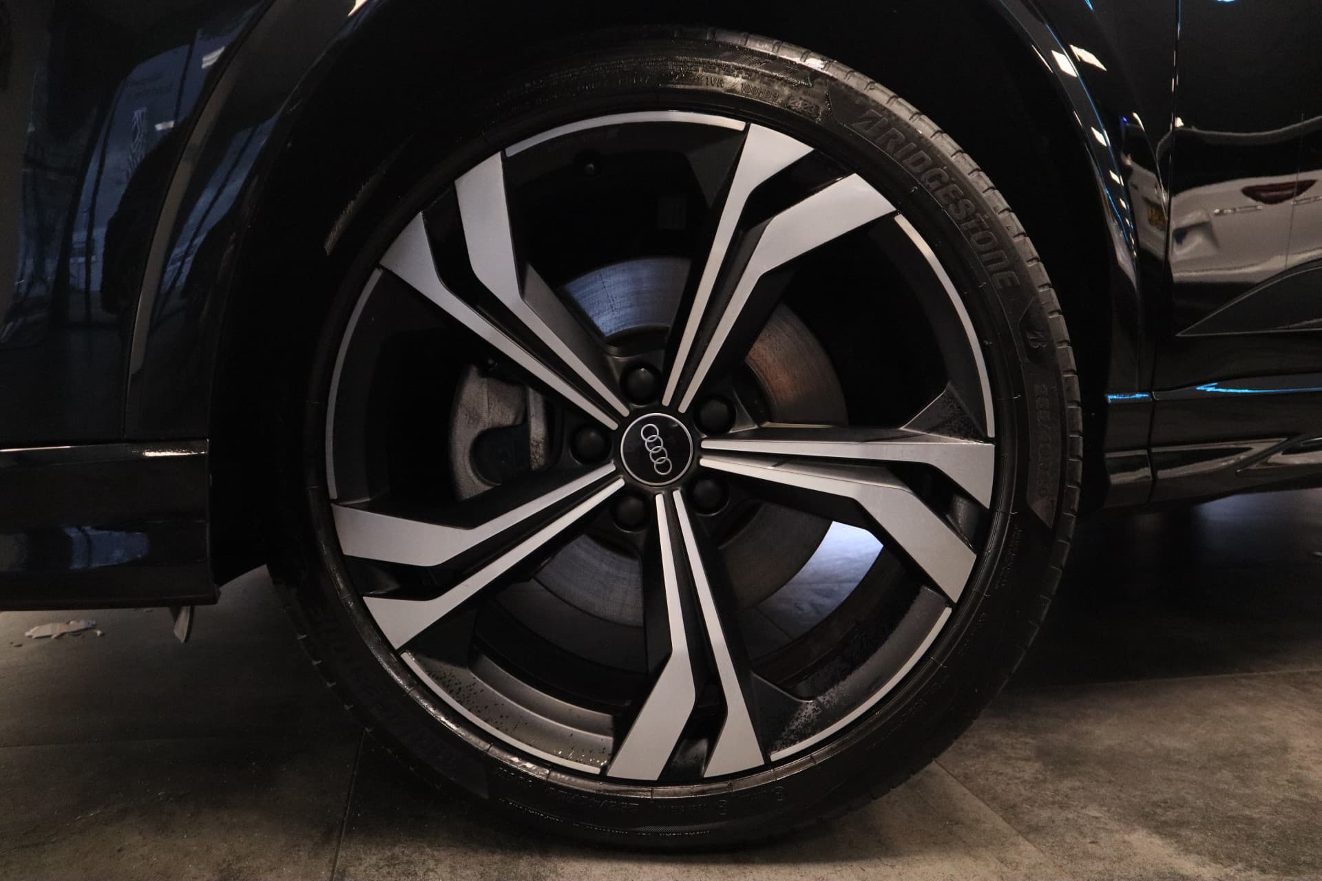 Audi Q3 Sportback 45 TFSI e S Edition thumbnail 3