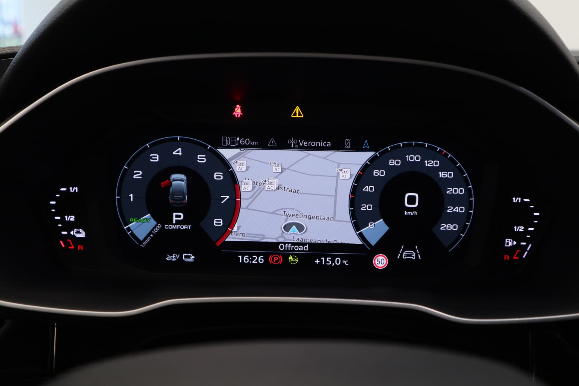 Audi Q3 Sportback 45 TFSI e S Edition thumbnail 9