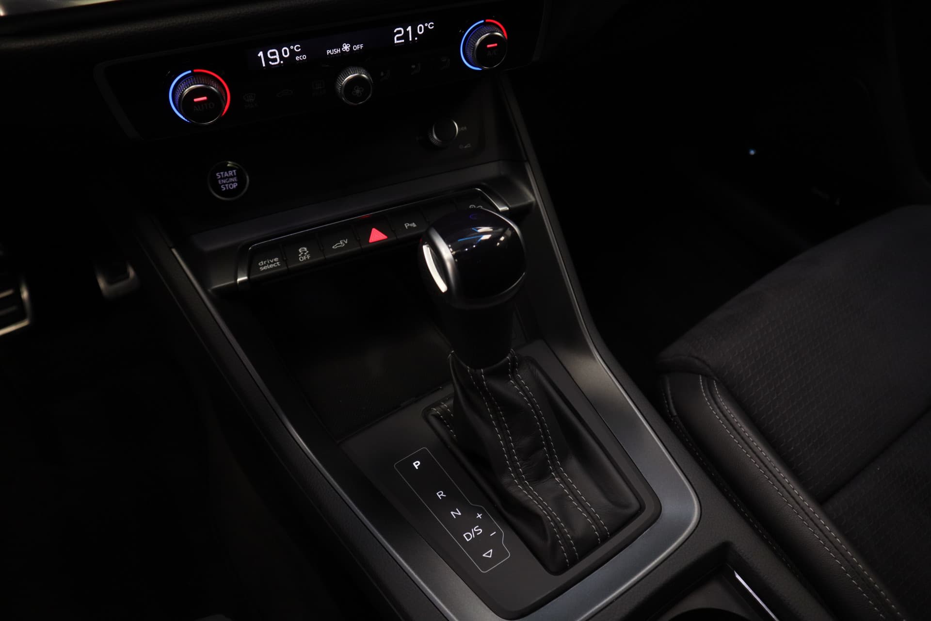 Audi Q3 Sportback 45 TFSI e S Edition thumbnail 10