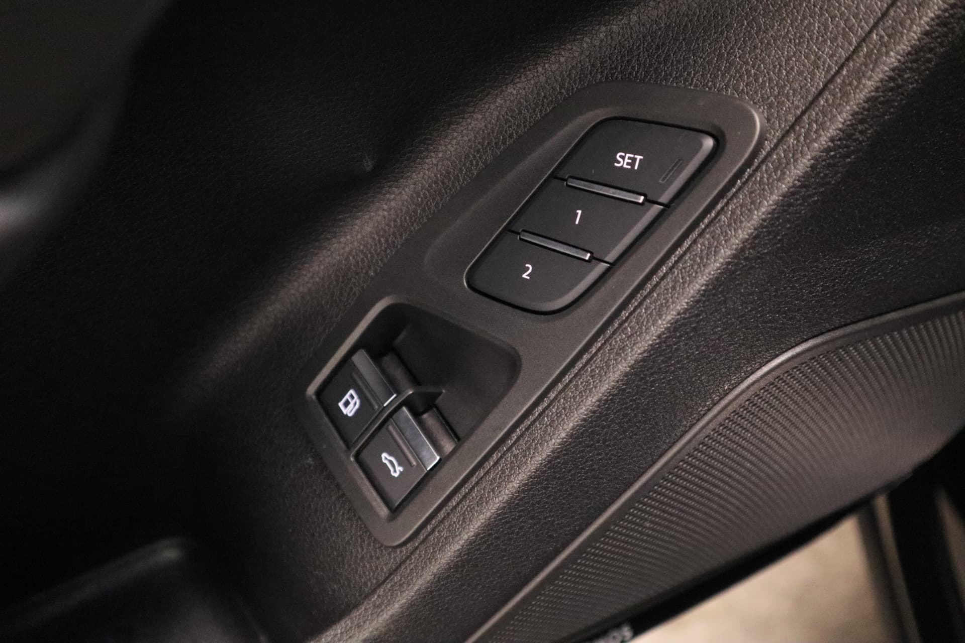 Audi Q3 Sportback 45 TFSI e S Edition thumbnail 12