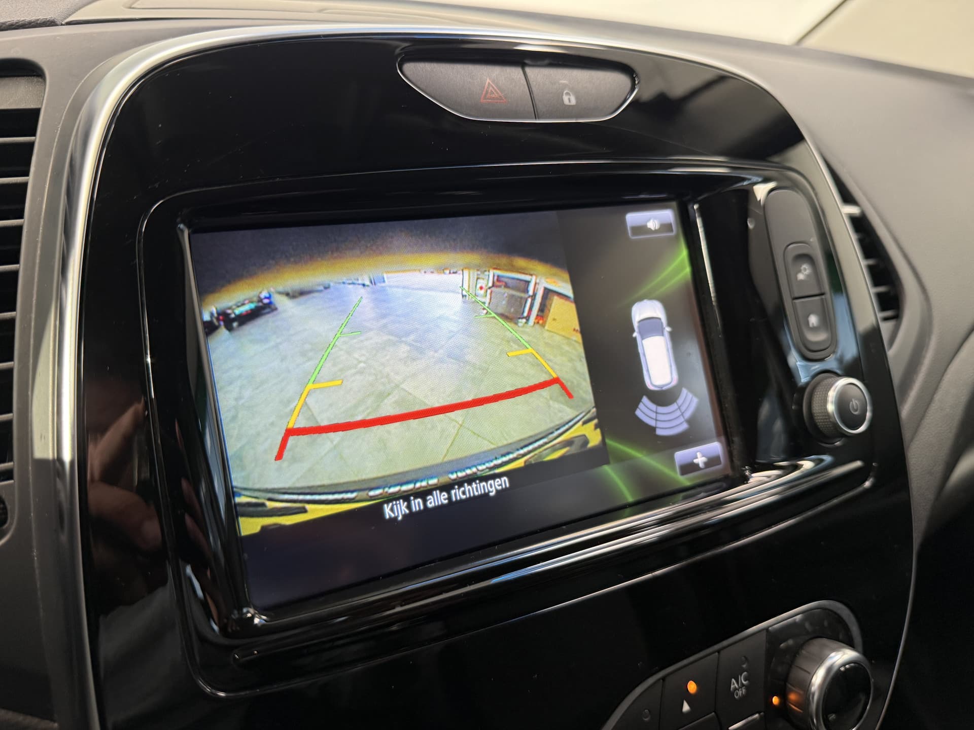 Renault Captur 1.3 TCe Intens thumbnail 12