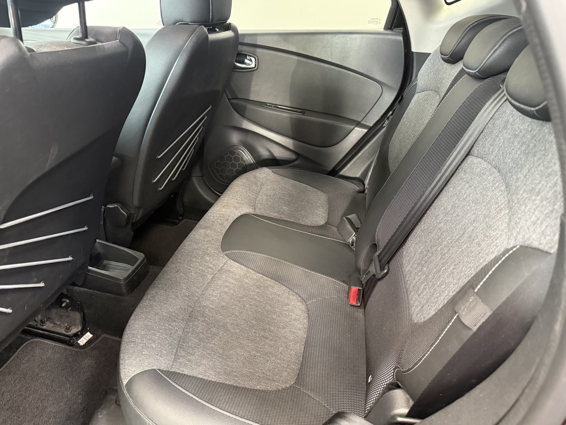 Renault Captur 1.3 TCe Intens thumbnail 13