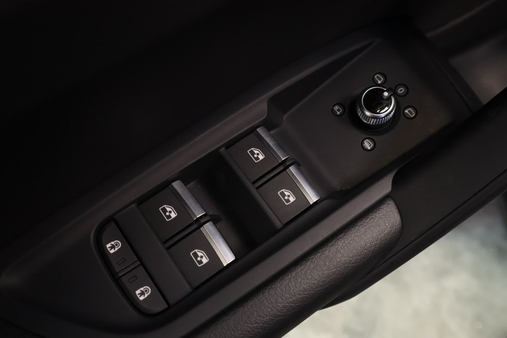 Audi Q5 Sportback TFSI e S edition thumbnail 12