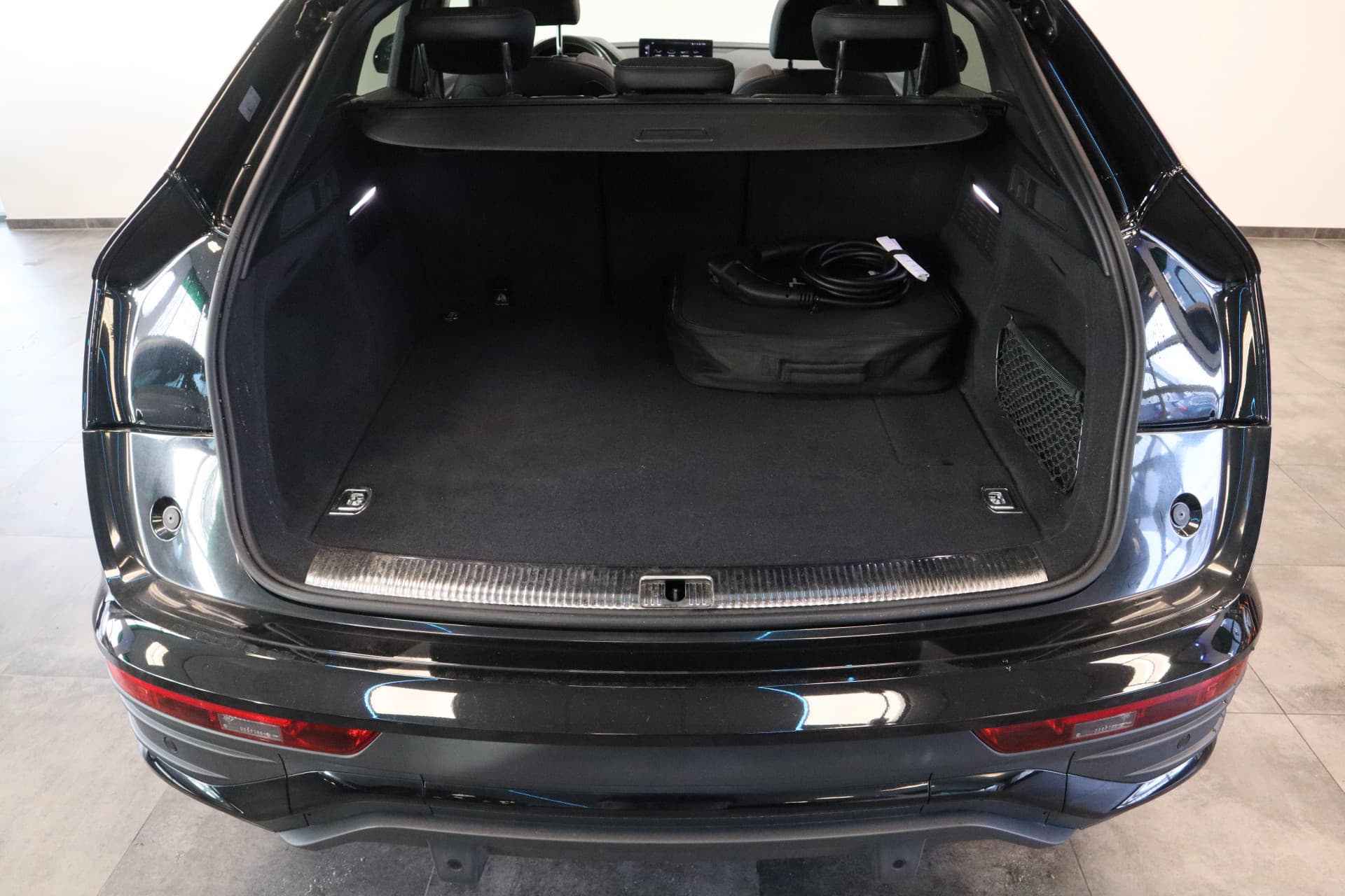 Audi Q5 Sportback TFSI e S edition thumbnail 27