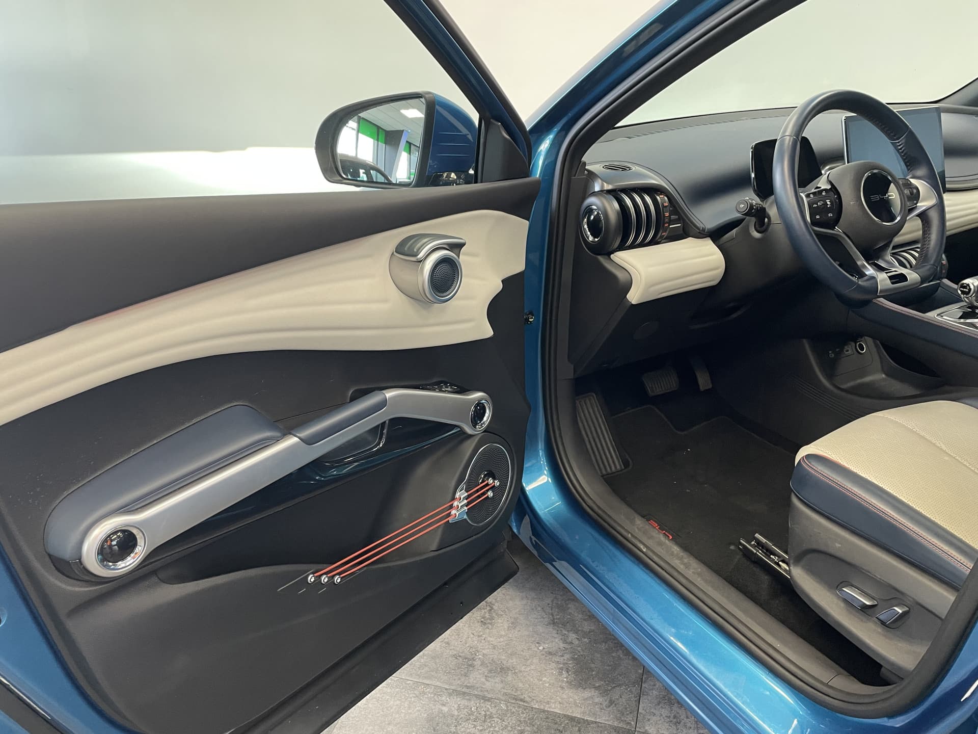 BYD ATTO 3 Comfort 60 kWh thumbnail 12