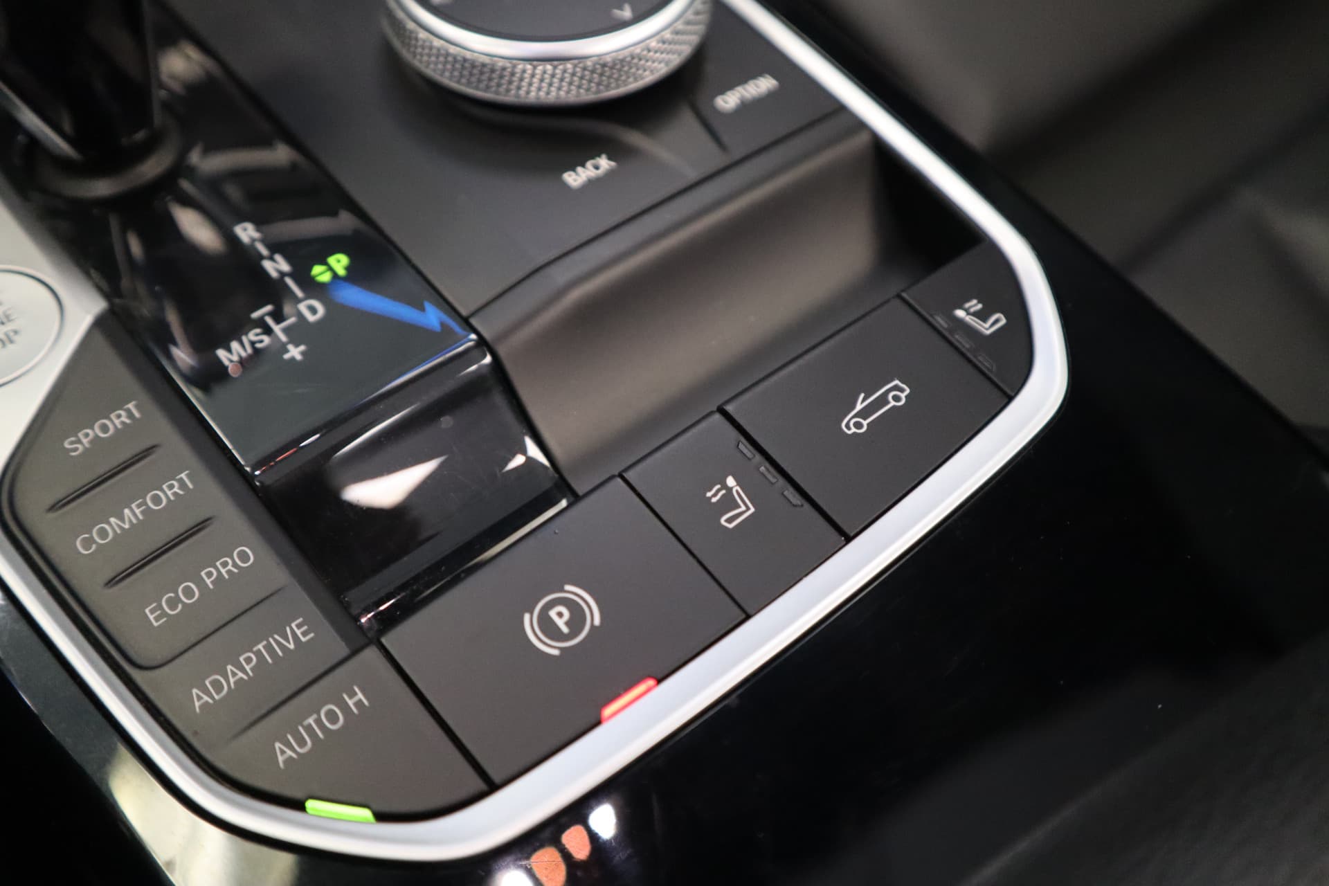 BMW 4 Serie Cabrio M440i xDrive High-Executive thumbnail 14