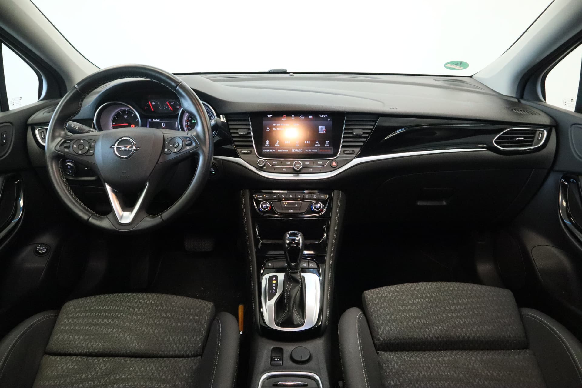 Opel Astra Sports Tourer 1.4 Innovation thumbnail 6