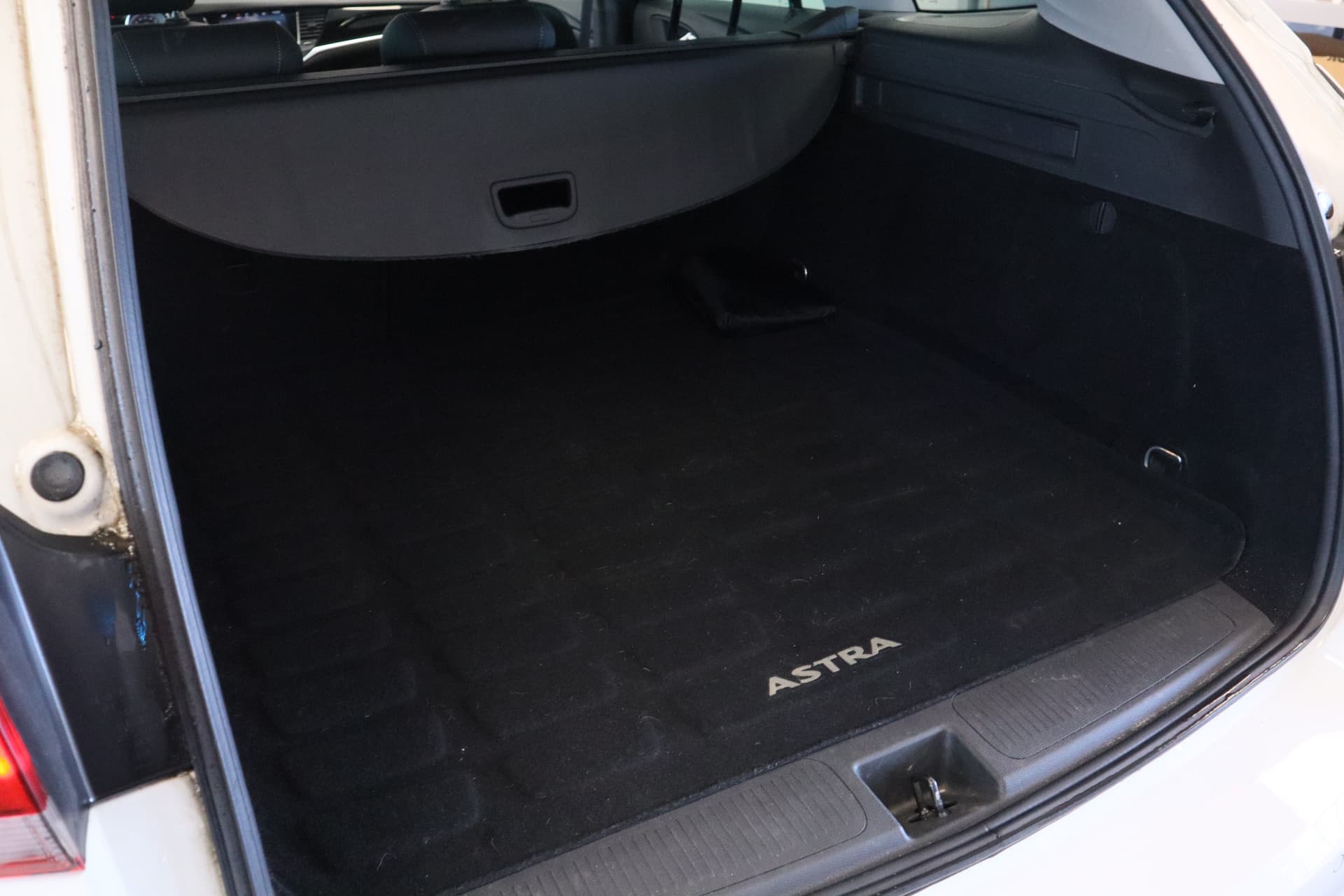 Opel Astra Sports Tourer 1.4 Innovation thumbnail 21