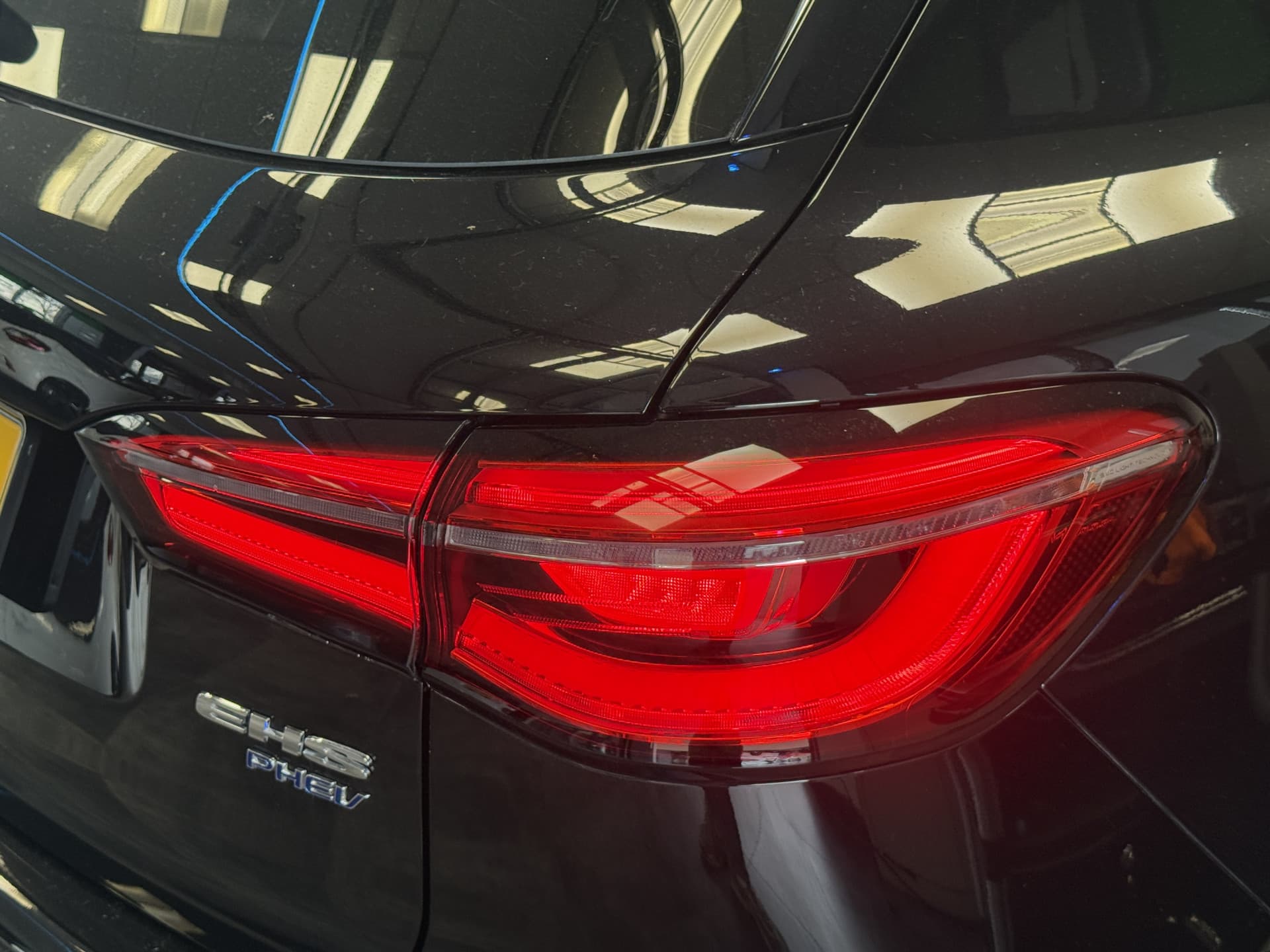 MG EHS 1.5 TGDI Luxury thumbnail 5