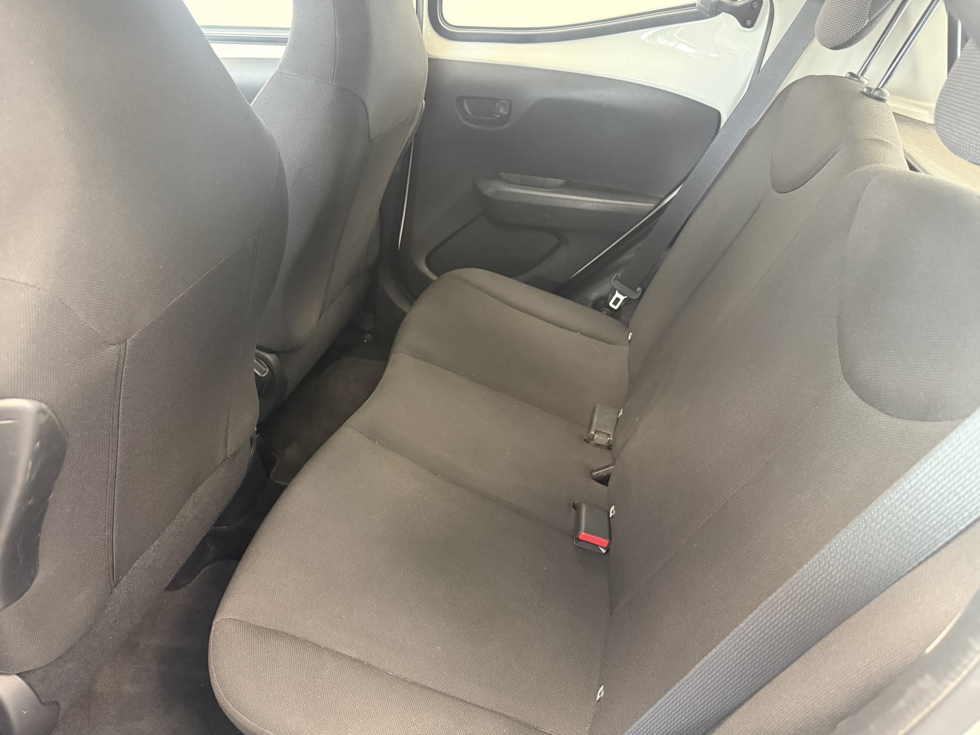 Toyota Aygo 1.0 VVT-i x-fun thumbnail 5