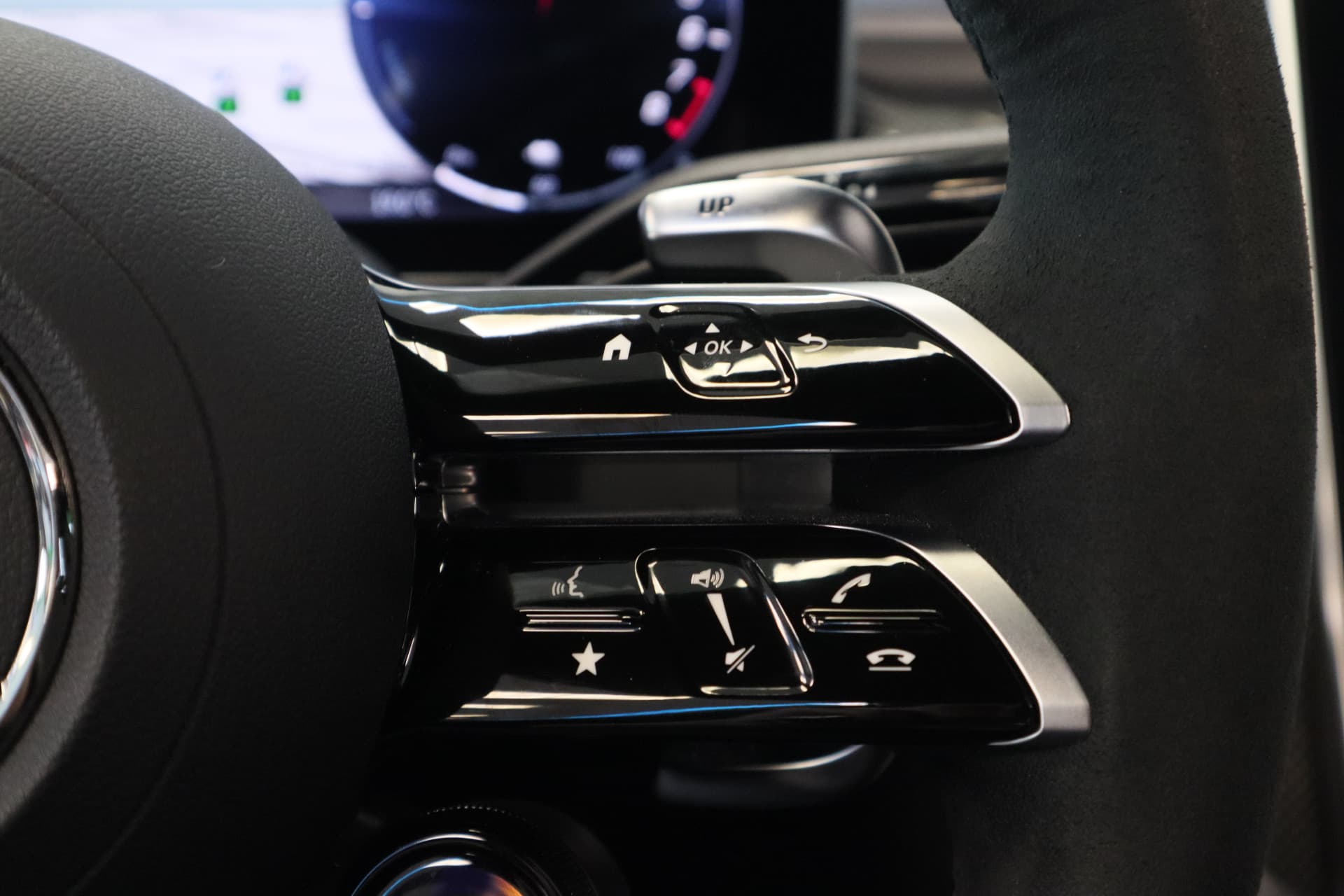 Mercedes-Benz GLC Coupé AMG 63 S E Performance Night Edition thumbnail 11