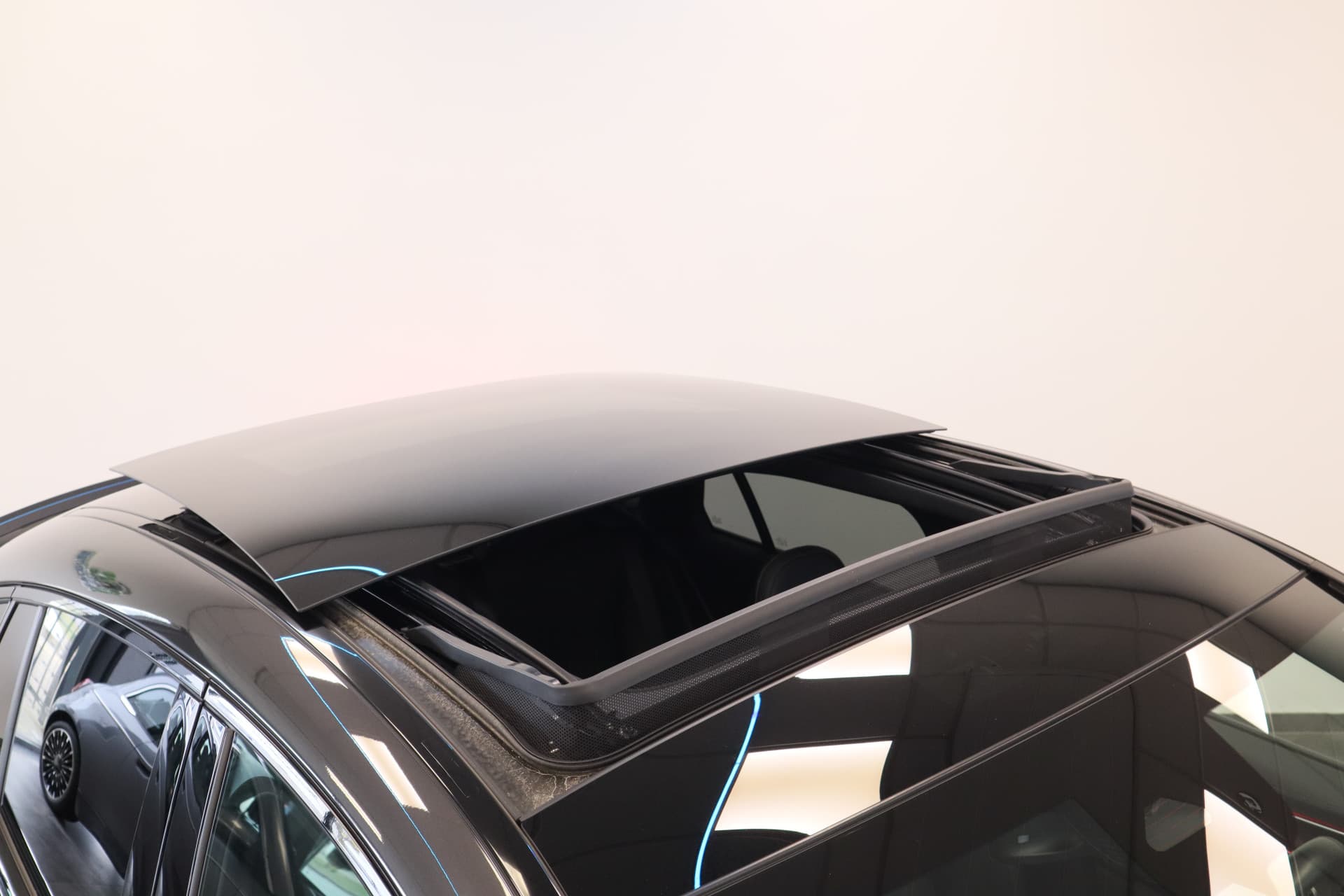 Mercedes-Benz GLC Coupé AMG 63 S E Performance Night Edition thumbnail 38