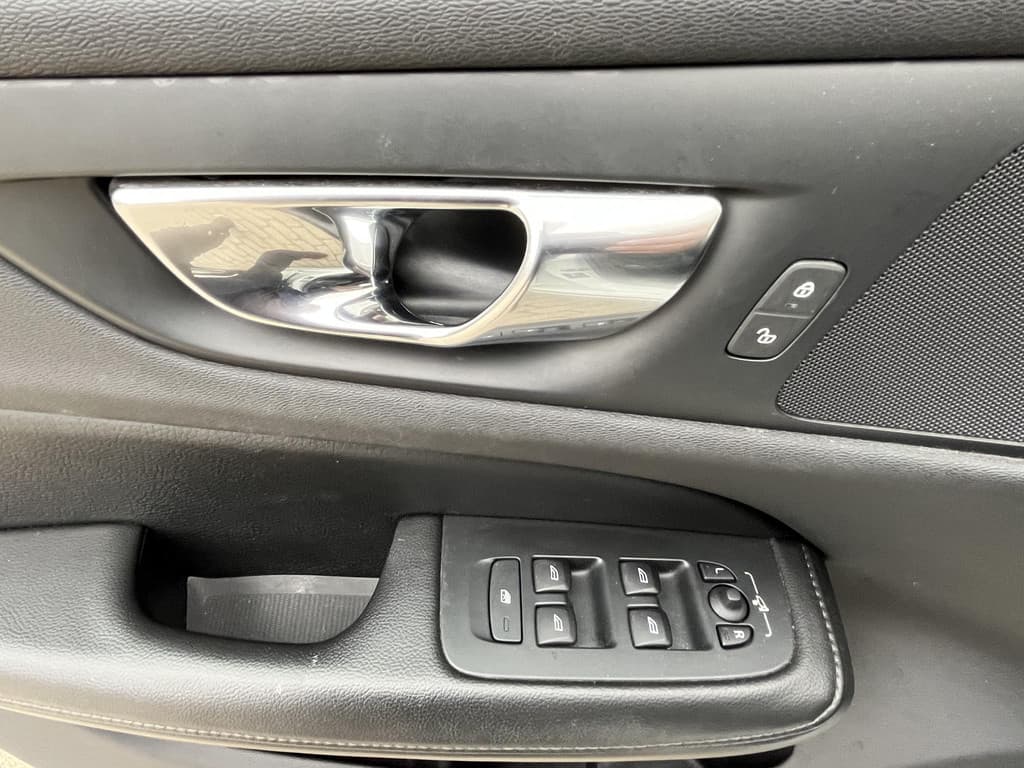 Volvo V60 2.0 B3 Business Pro thumbnail 14