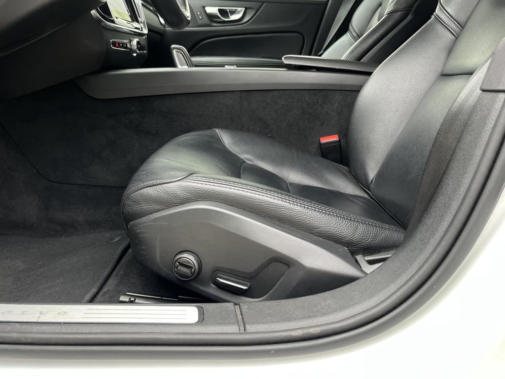 Volvo V60 2.0 B3 Business Pro thumbnail 20