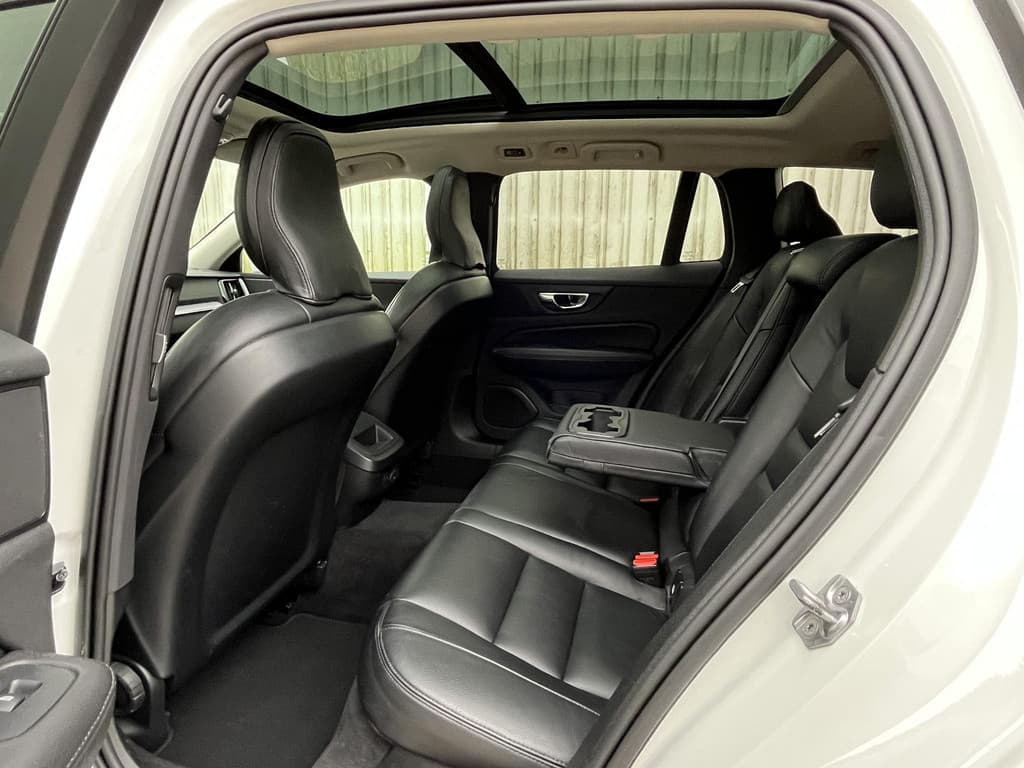 Volvo V60 2.0 B3 Business Pro thumbnail 25