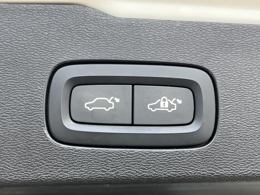 Volvo V60 2.0 B3 Business Pro thumbnail 30