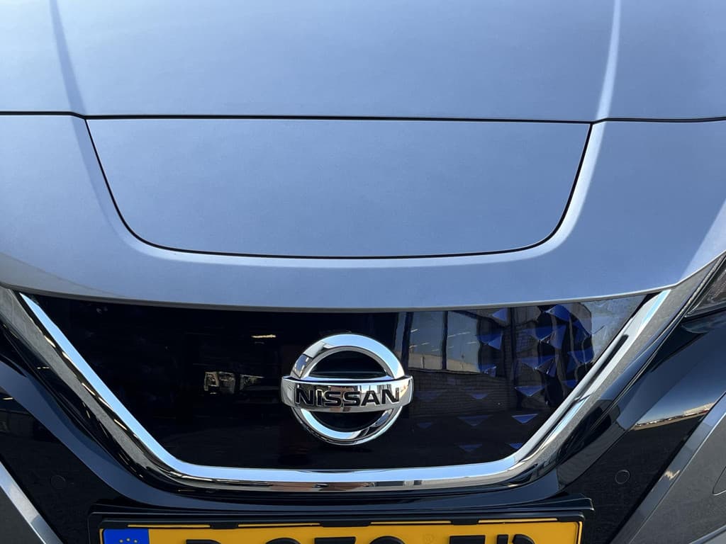 Nissan Leaf Tekna 40 kWh thumbnail 29