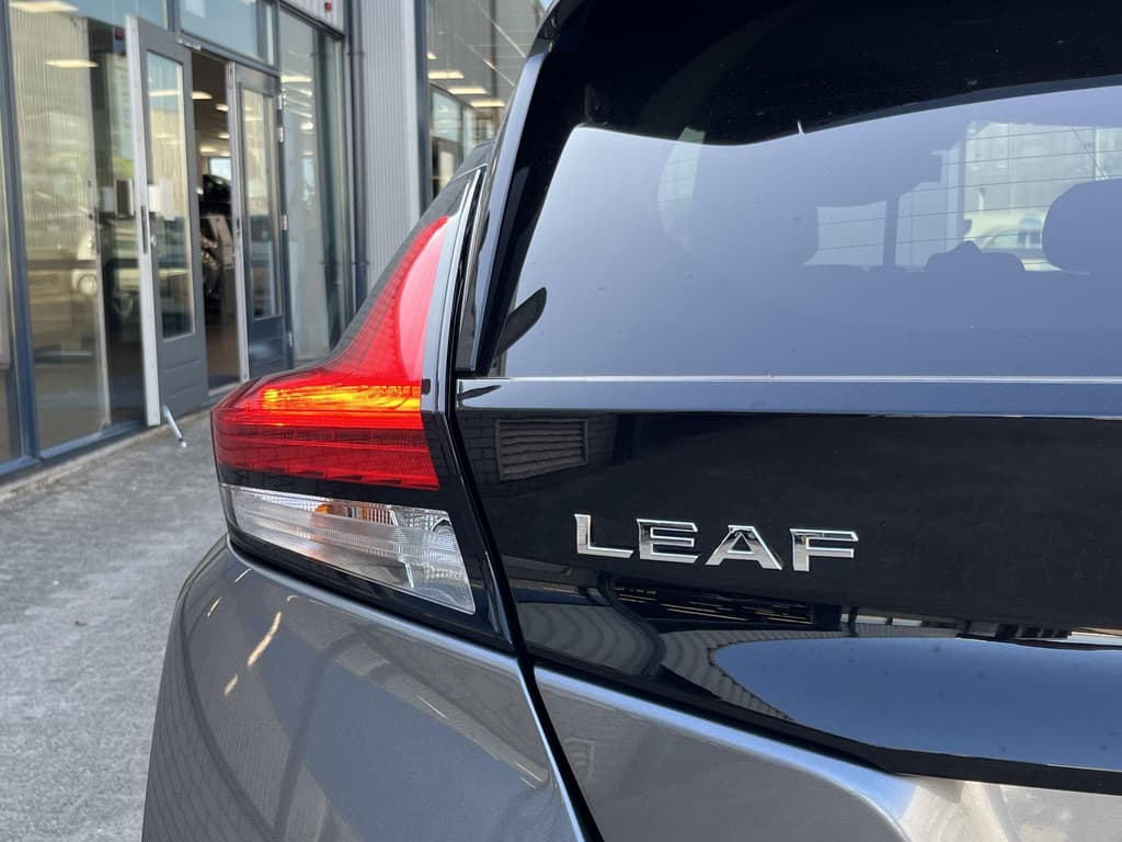 Nissan Leaf Tekna 40 kWh thumbnail 44