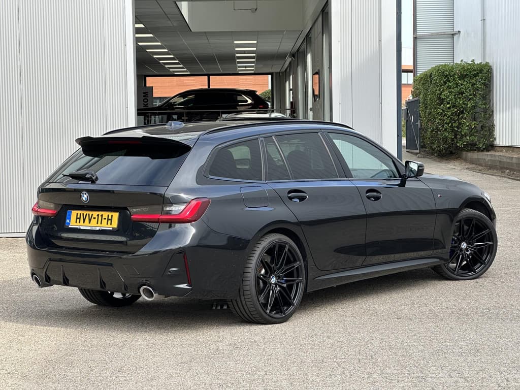 BMW 3 Serie Touring 330e M Pakket thumbnail 2
