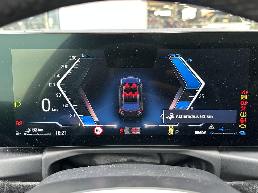 BMW 3 Serie Touring 330e M Pakket thumbnail 11