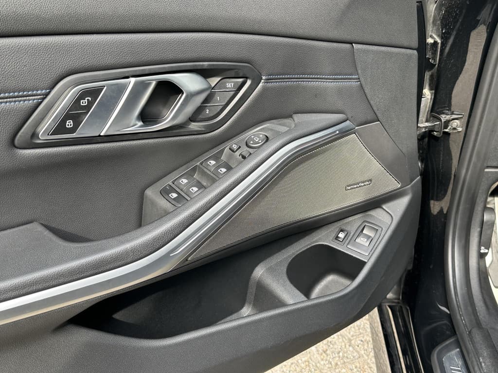 BMW 3 Serie Touring 330e M Pakket thumbnail 19