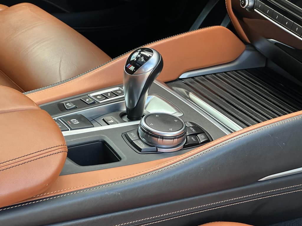 BMW X5 M 575pk thumbnail 50