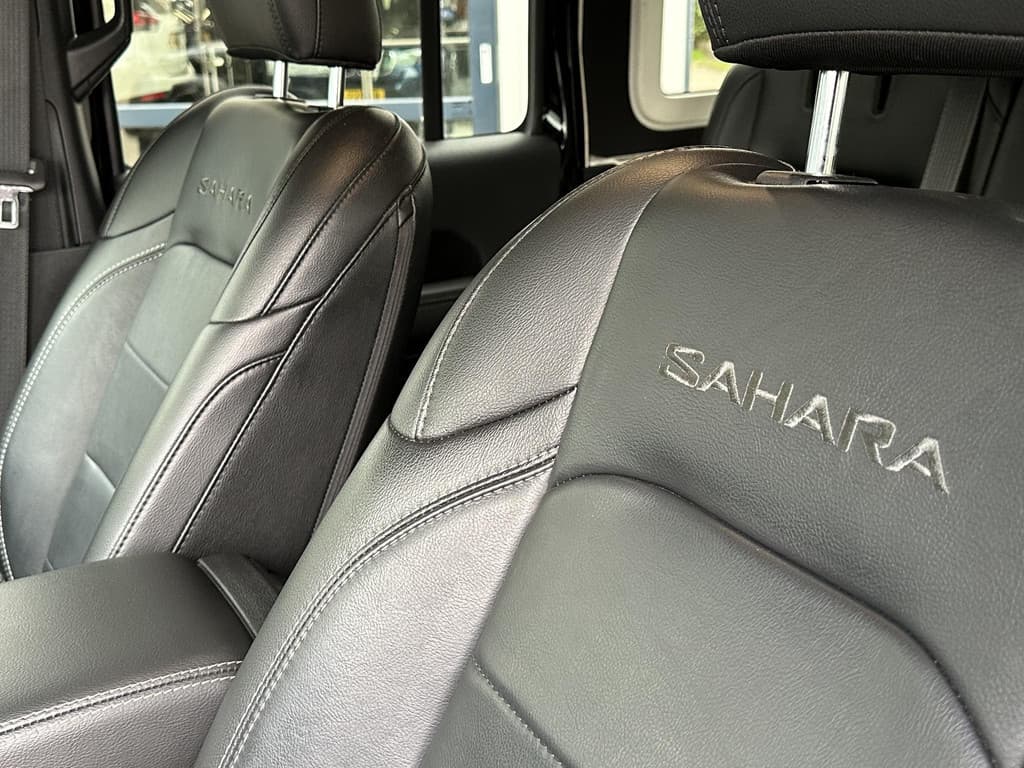 Jeep Wrangler Unlimited 4xe 380 Sahara thumbnail 27