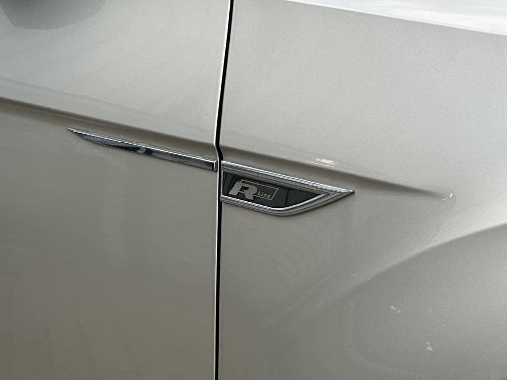 Volkswagen T-Roc Cabrio 1.0 TSI Style R-Line thumbnail 24