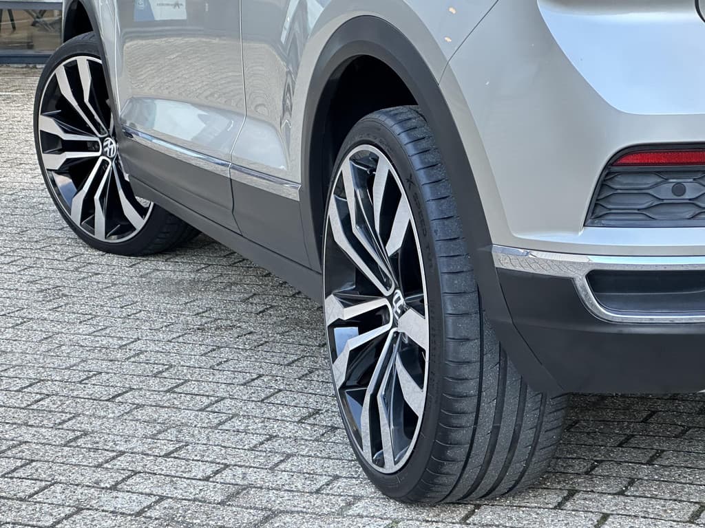 Volkswagen T-Roc Cabrio 1.0 TSI Style R-Line thumbnail 40