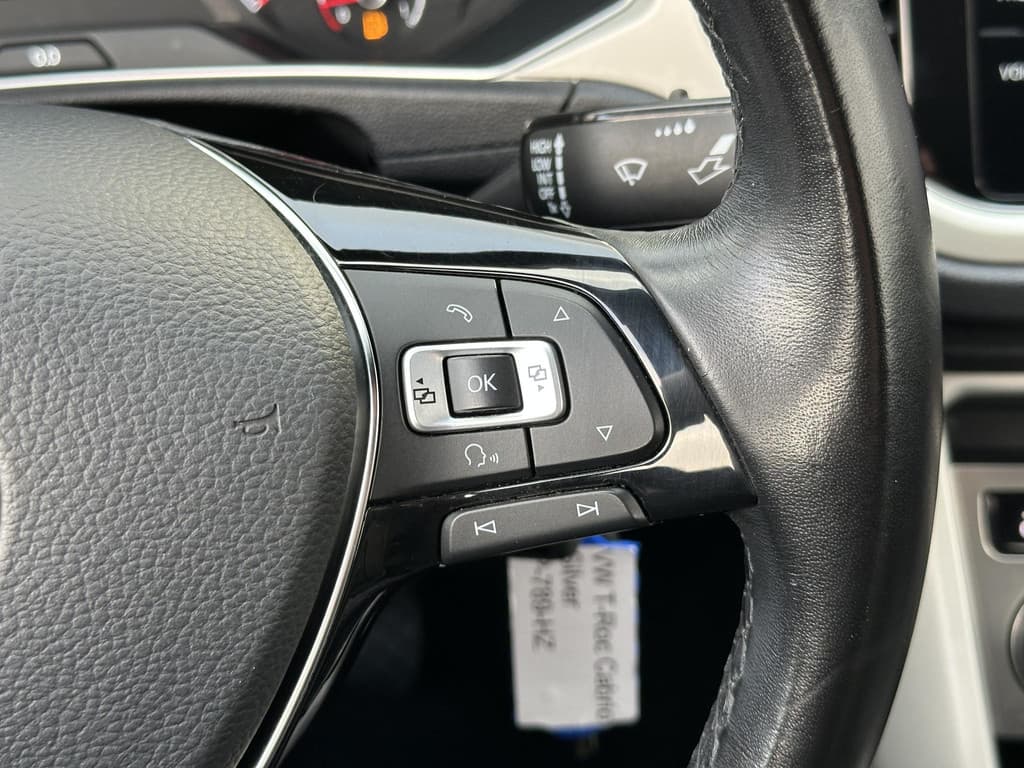 Volkswagen T-Roc Cabrio 1.0 TSI Style R-Line thumbnail 56