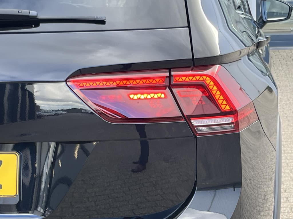 Volkswagen Tiguan Allspace 1.5 TSI Highline Business R thumbnail 57