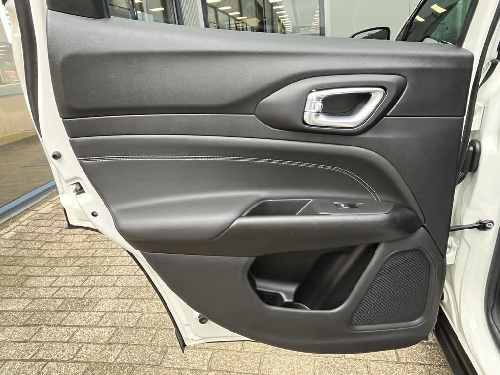 Jeep Compass 4xe 190 Plug-in Hybrid Electric Limited Lease Ed. thumbnail 19