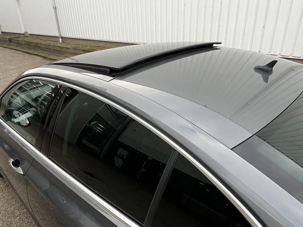 Volkswagen Passat 1.4 TSI GTE Connected Series Plus thumbnail 75