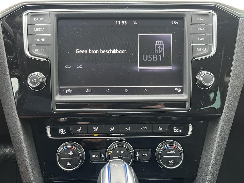 Volkswagen Passat 1.4 TSI GTE Connected Series Plus thumbnail 83