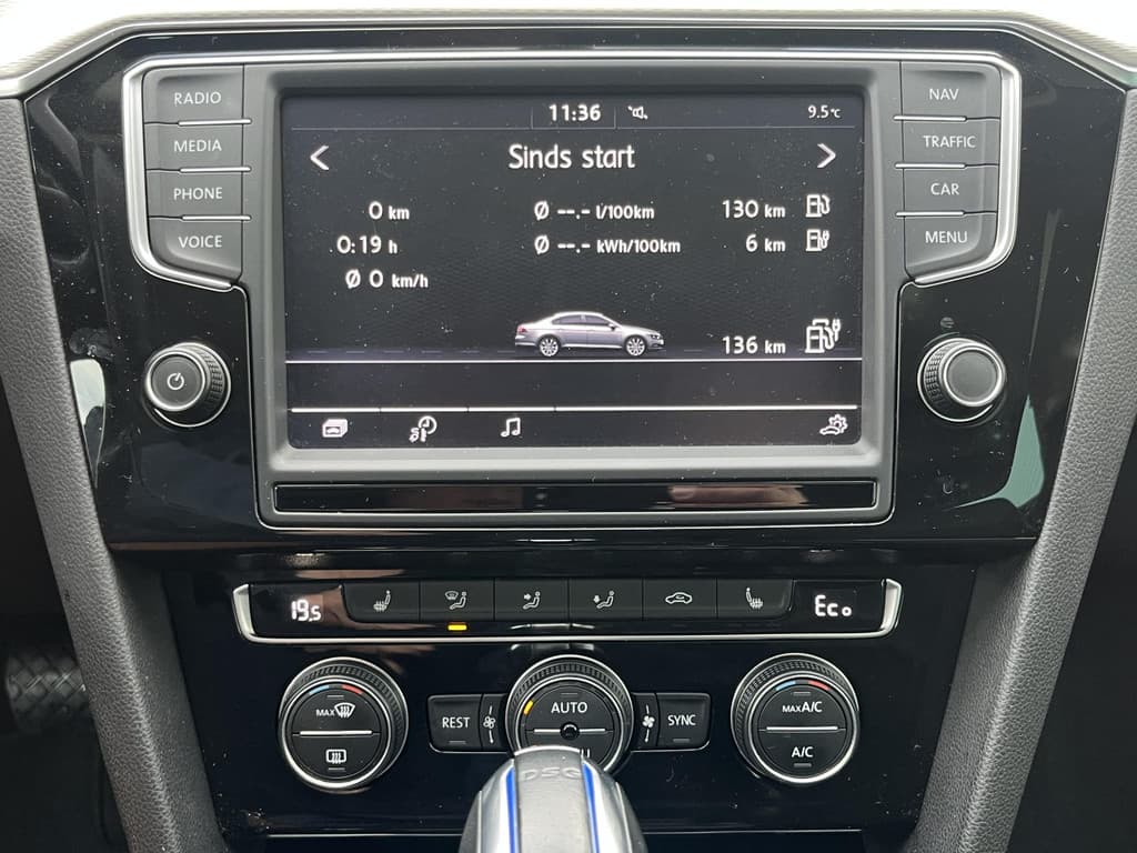 Volkswagen Passat 1.4 TSI GTE Connected Series Plus thumbnail 85