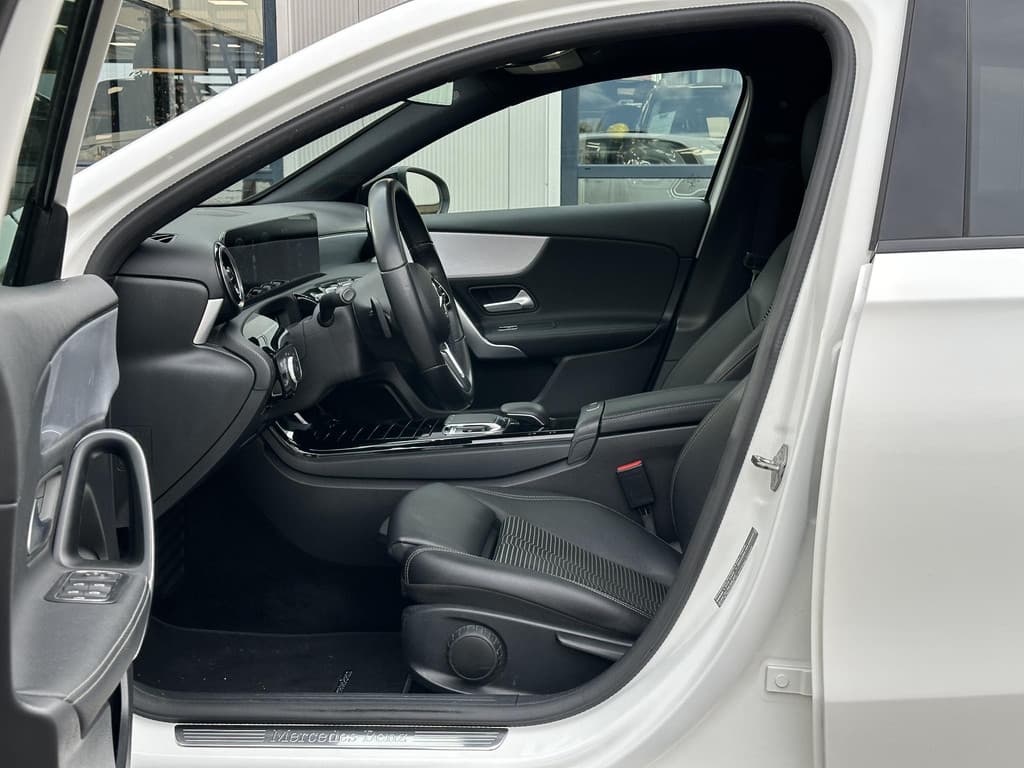 Mercedes-Benz A-Klasse 220 Advantage thumbnail 39