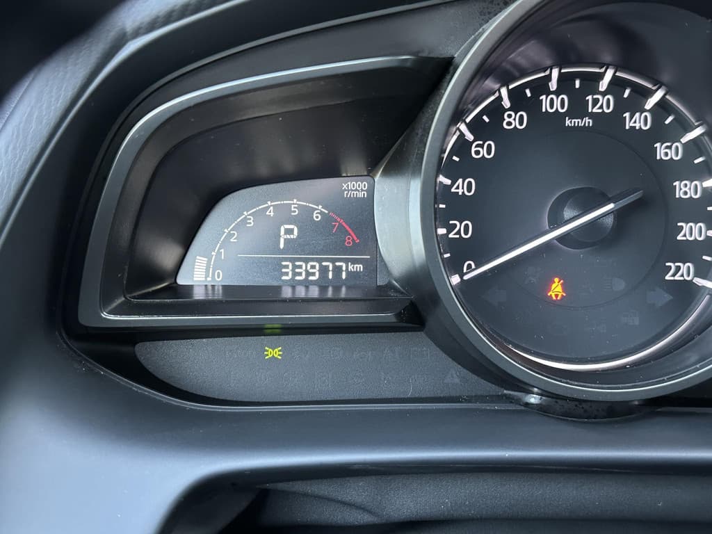 Mazda 2 1.5 Skyactiv-G Luxury thumbnail 4