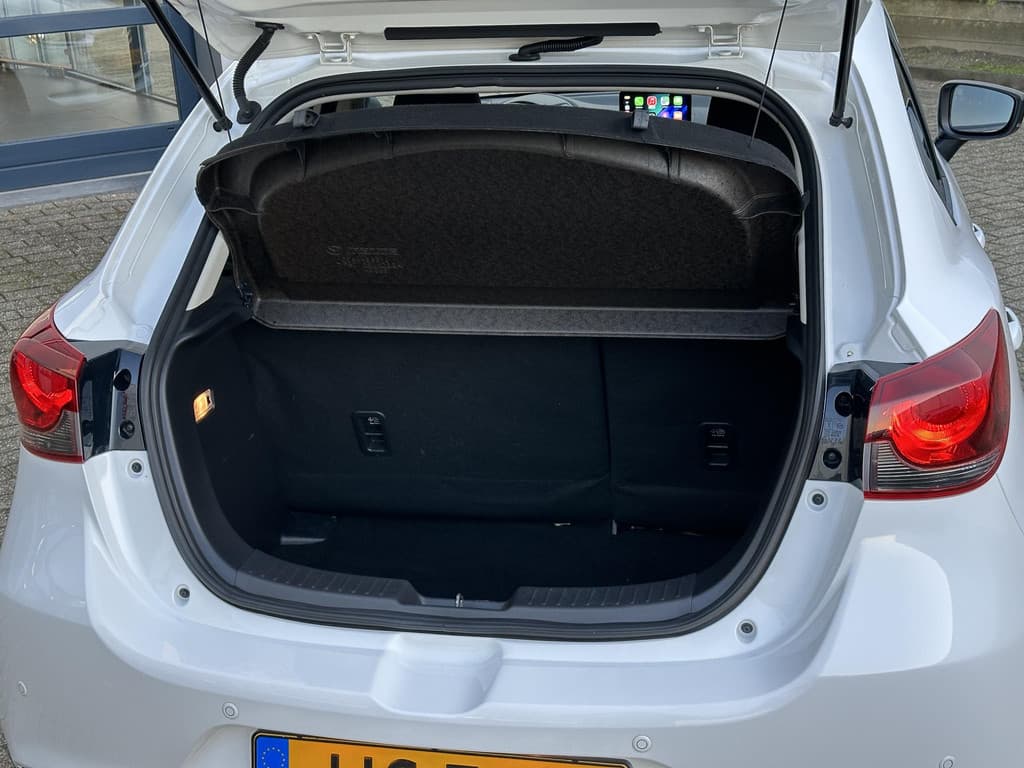 Mazda 2 1.5 Skyactiv-G Luxury thumbnail 33