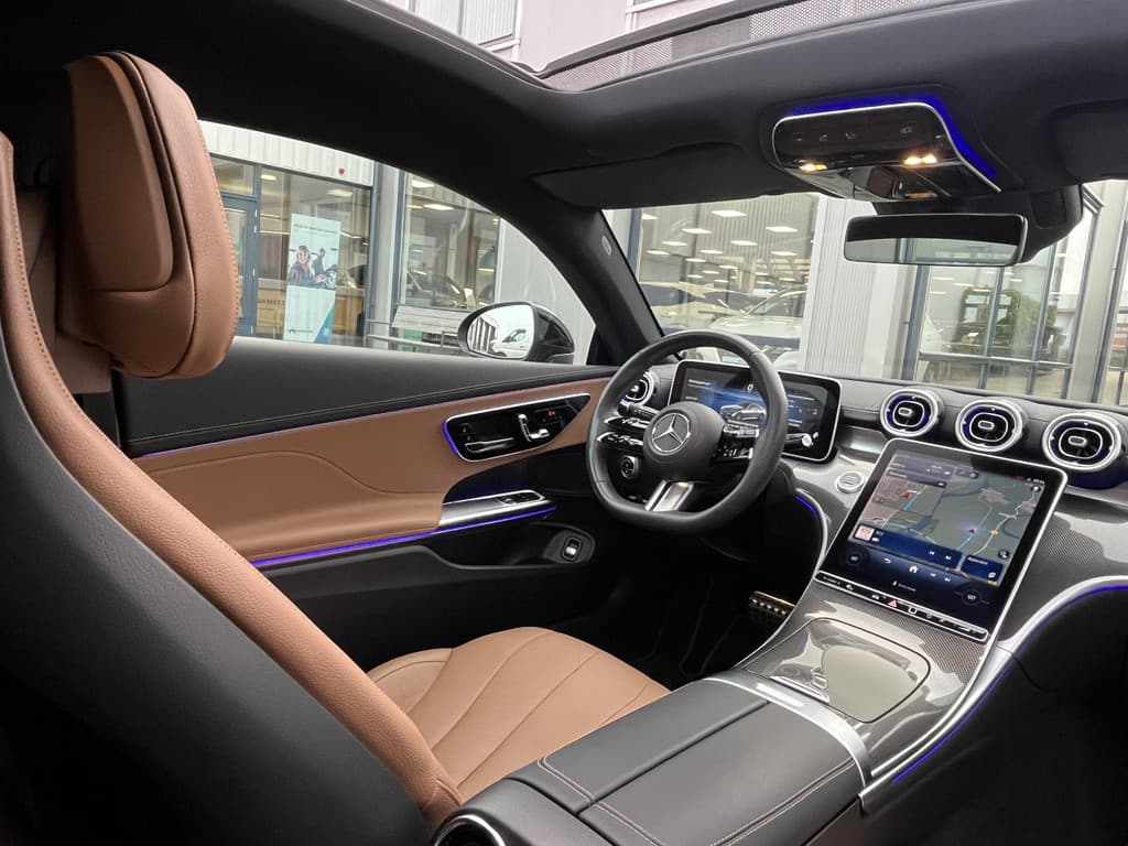 Mercedes-Benz CLE Coupé 200 AMG Line thumbnail 4