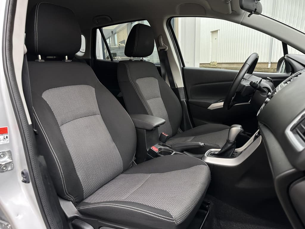 Suzuki S-Cross 1.6 Exclusive thumbnail 13