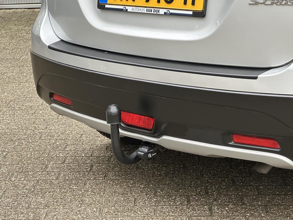 Suzuki S-Cross 1.6 Exclusive thumbnail 25