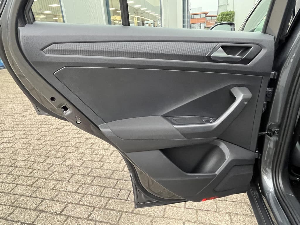 Volkswagen T-Roc 1.0 TSI Life thumbnail 16