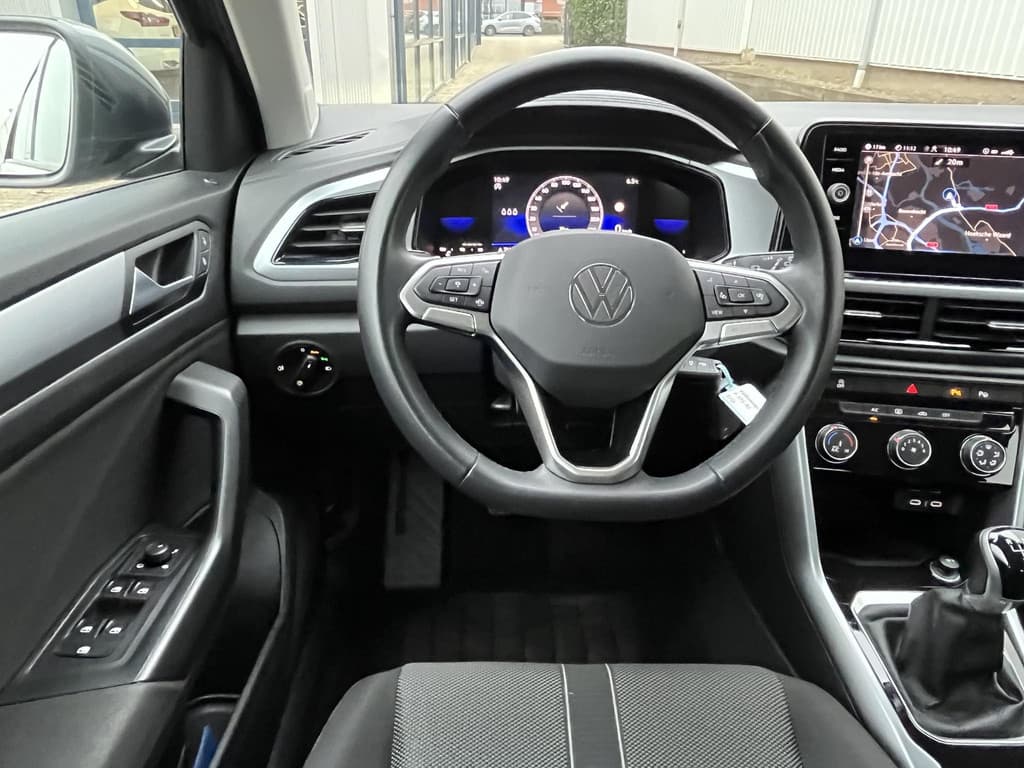 Volkswagen T-Roc 1.0 TSI Life thumbnail 32