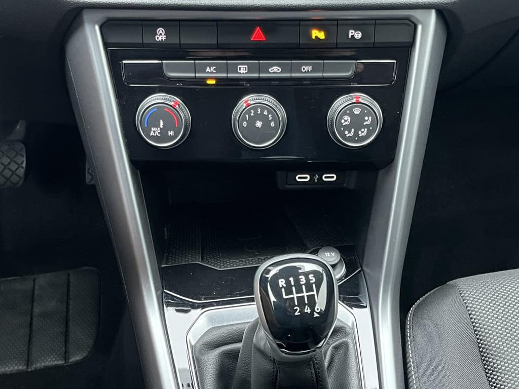 Volkswagen T-Roc 1.0 TSI Life thumbnail 56